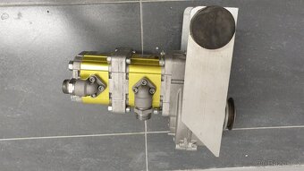 Prodám hydraulické čerpadlo VIVOLO - 3