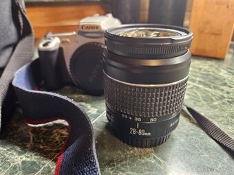 Canon eos 300 + objektiv a dalsi - 3