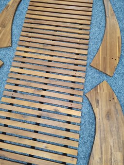 Saunové lehátko z akáciového dřeva - 3