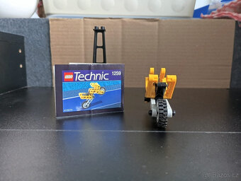 LEGO Technic 1259 Motorbike +návod - 3