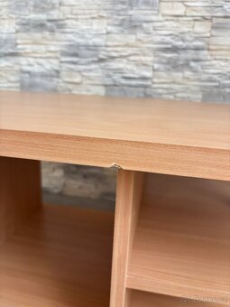 Konferenční stůl na kolečkách - 3