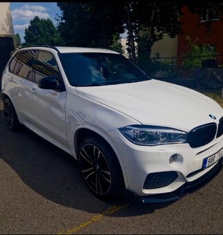 BMW X5M 3d 2017 XDrive splatky - 3