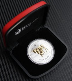 1 oz Rok Bůvola 2009 zlacený reliéf stříbrná mince - 3