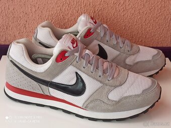 tenisky Nike velikost EUR 42 - 3