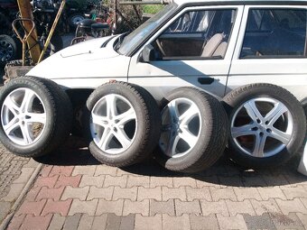Kola Mercedes GL - 3