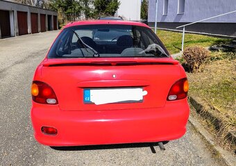 Hyundai Accent najeto 120 000 km - 3