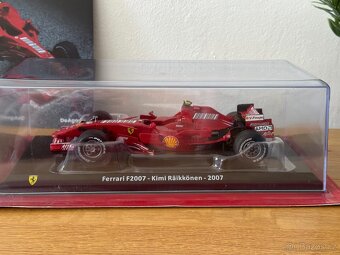 F1 Ferrari 1:24 - formule nové nerozbalené - 3