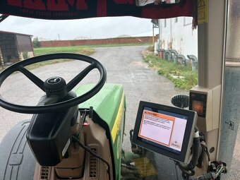 Prodej traktoru John Deere 8320 - 3
