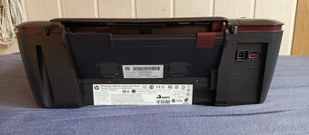 HP Deskjet 3050 - 3