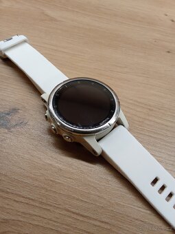 Garmin Fénix 5S Plus - 3