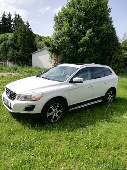 VOLVO XC60 - 3