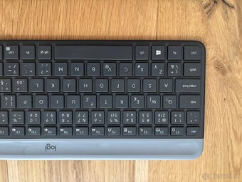 bezdrátové klávesnice Logitech a Microsoft (2ks) - 3