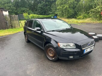 Volvo V50 - 3