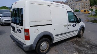 Ford tourneo connect 1.8 benzin,85kw - 3