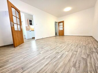 Pronájem bytu 2+1 Sokolov - 3