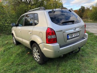 HYUNDAI TUCSON 2.0 CRDi, 103 kW, 4x4, TOP stav - 3