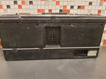 Kazetový magnetofon s rádiem Philips - 3