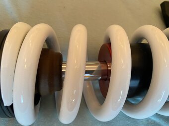 Centrální zadní tlumič na KTM 890 Adventure S (2021-2024) - 3