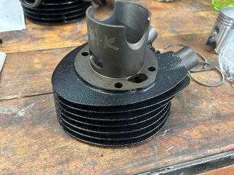 Čz 150 C Top originál vybroušený válec s pístní sadou - 3