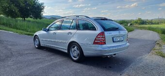 Mercedes C180 120kW, benzín - 3