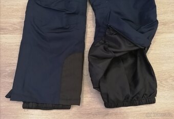 LYŽAŘSKÉ KALHOTY A ČEPICE - 3