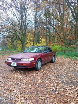 Nissan Stanza XE 2.4 - 3