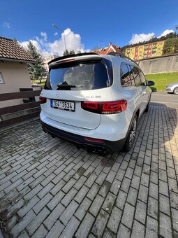 Mercedes Benz GLB 35 AMG 4Matic - 3