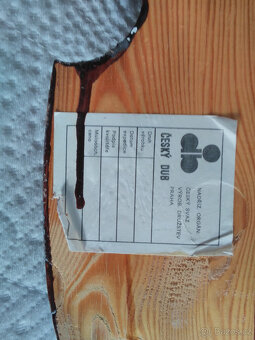 závěstná police - 3