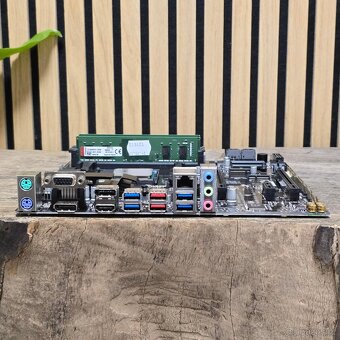 SET - GIGABYTE GA-AB350M-DASH + R3 2200G + 8GB RAM - 3