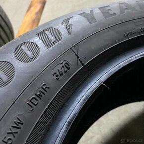 Letní pneu 205/60 R16 92w Goodyear 5mm - 3