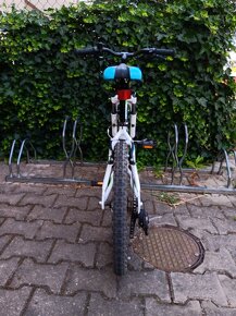 Dětské kolo KROSS LEA MINI 2.0 SR bílá modrá - 3