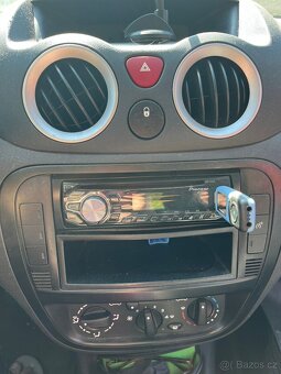Prodám Automobil Citroen C3 - 3