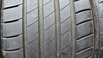 Letní pneu 235/35/19 Bridgestone - 3
