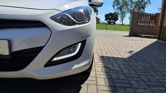 Hyundai i30 Kombi, 1.6i / 1.MAJITEL ČR - 3