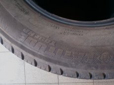 Prodám letní pneu 215/70 R16 Michelin - 3