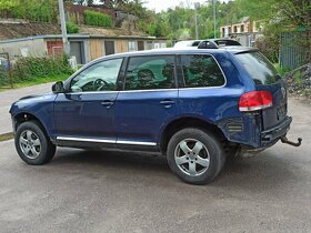 NÁHRADNÍ DÍLY - VW TOUAREG 2,5TDi 128KW BAC, barva D5Q - 3