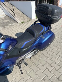 Honda Deauville 650 - 3