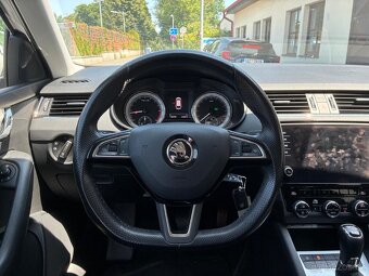 Škoda Octavia 4x4 rok 6/2019 DSG I.majitel 2.0 TDi - 3