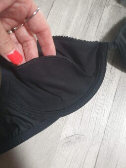 Černá podprsenka Intimissimi - 3
