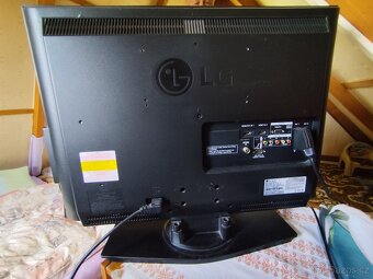 Prodám televizi LG úhlopříčka 68 cm - 3