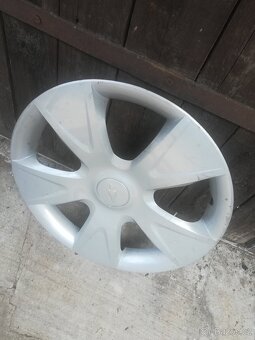 ORIGINÁLNÍ POKLICE Chevrolet 14", POUZE 1 KS, Č. 96 951 451 - 3