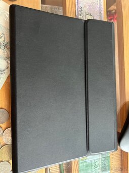 Pouzdro s BT klávesnici a myši pro iPad 9 - 3