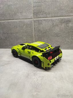 Lego Technic 42138 - Ford Mustang Shelby GT500 - 3