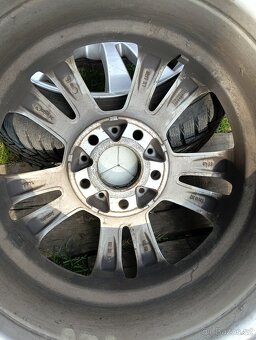 ALU Mercedes a zimní pneu Nokian 205/55 R16 - 3