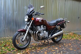 Honda CB 750 Seven Fifty - 3