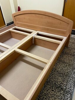 Manželská postel - 3