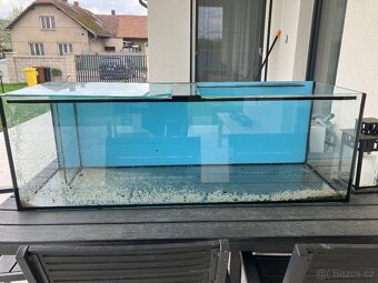 Prodám akvárium 200l, 120-40-40cm - 3