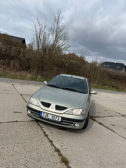 Renault Megane 1.4 16V 89 400km - 3