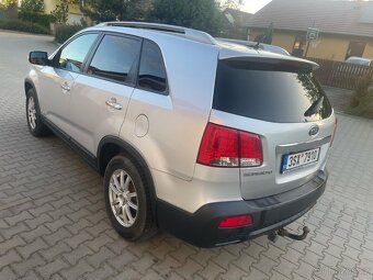 Kia Sorento 2.2crdi automat - 3