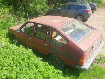 Dvojkovej Passat vw - nepojízdnej - 3